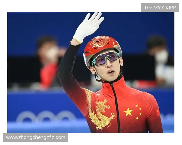 Faker与女粉丝龙坑蒙多一对一竞技走位博弈如同体育对抗赛场